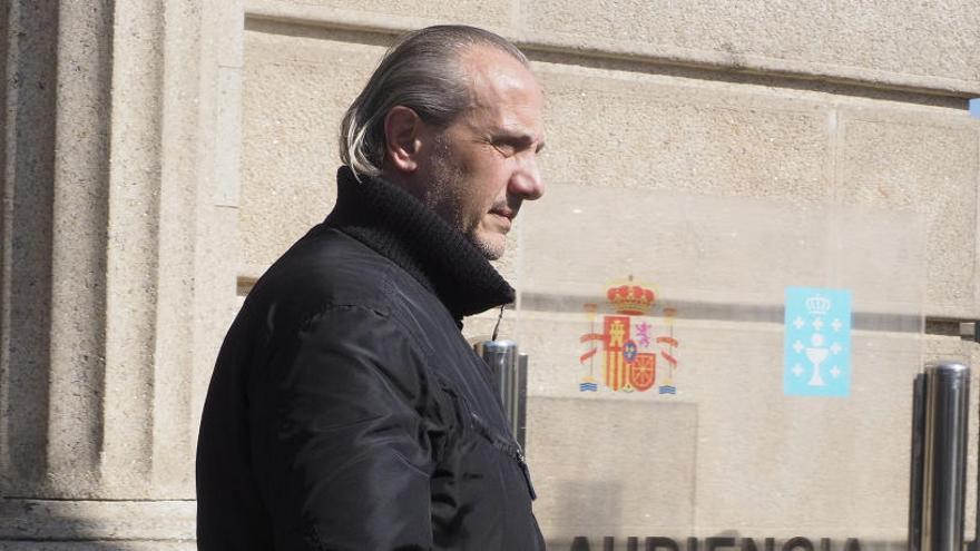 Jorge Dorribo, a su salida de la Audiencia Provincial de Lugo. // Eliseo Trigo