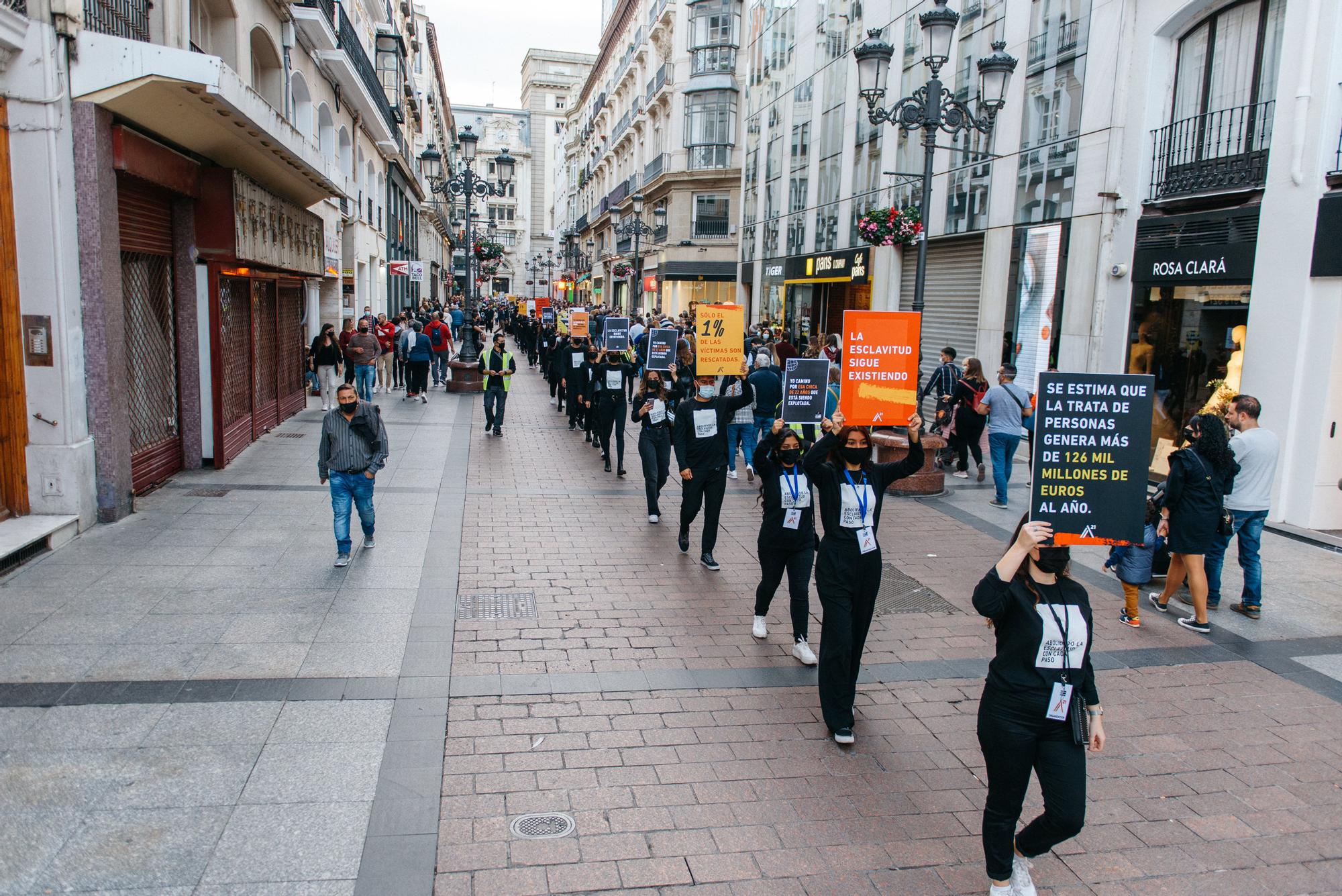 Caminando por Libertad en Zaragoza contra la trata de personas