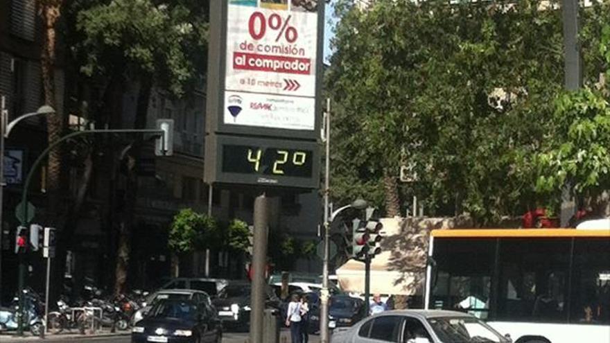 Fallece un hombre en Barcelona y otro en Murcia por golpes de calor