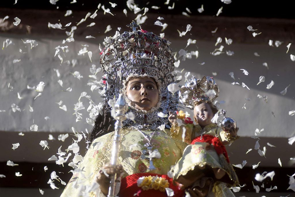 Así ha sido el regreso de la Virgen de la Fuensanta a su monasterio en Algezares