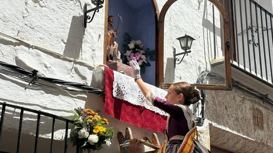 &quot;Raïm&quot;, &quot;bacores&quot; y &quot;vidriella&quot;: la tradición pagana de las fiestas de Sant Joan de Xàbia