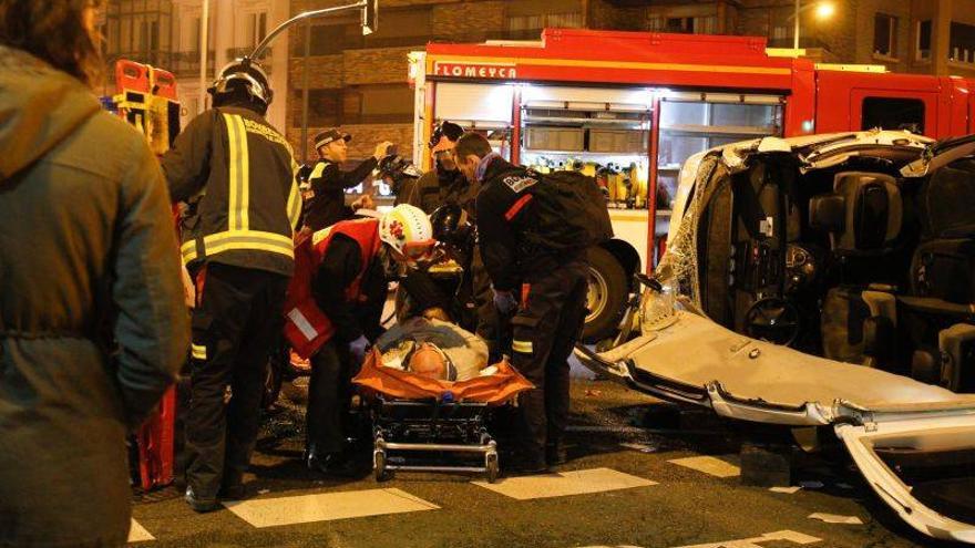 Dos heridos en un nuevo choque en el cruce de Sagasta con Goya