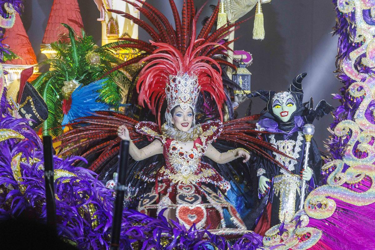 Las fotos de la elección de la reina infantil carnaval Las fotos de la elección de la reina infantil carnaval