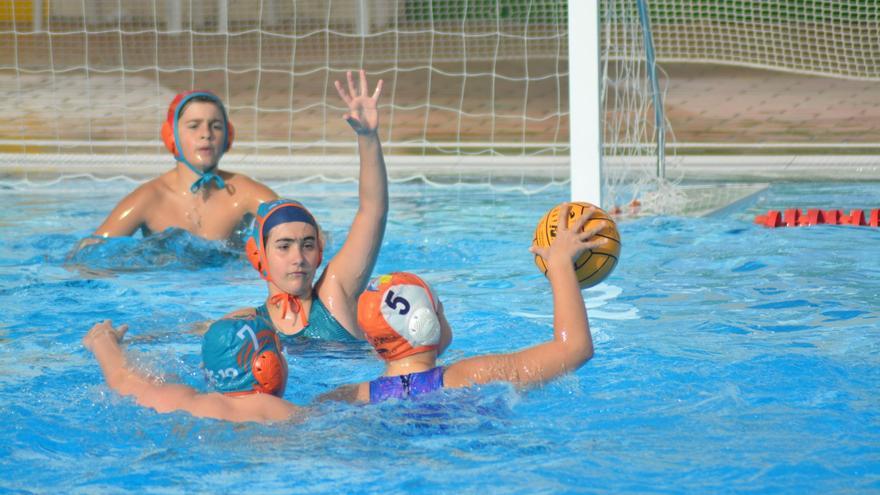 Fin de semana agridulce para el Club Waterpolo Sant Josep