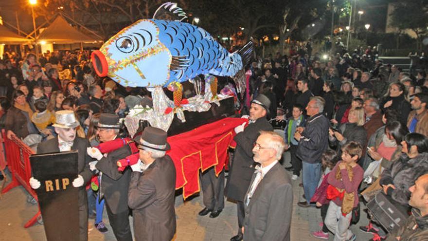 La sardina entierra el carnaval