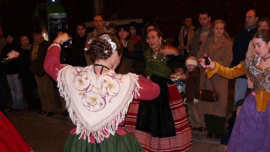 San Antonio. Danza y bureo