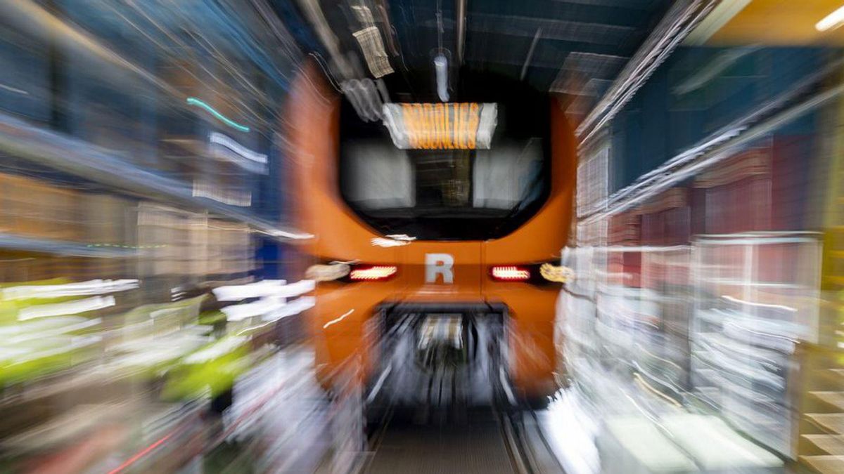Un dels nous trens que circularan per Rodalies de Catalunya. | JORDI COTRINA