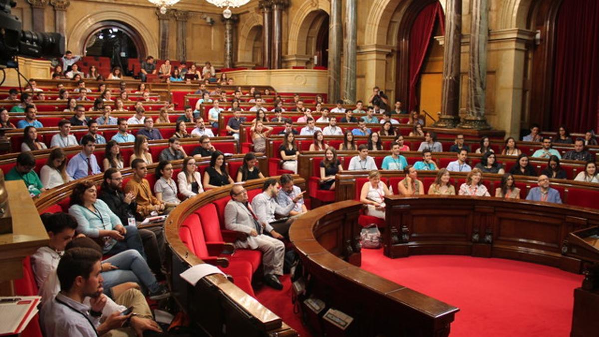 Este viernes concluye la décima edición de la Setmana del Parlament Universitari