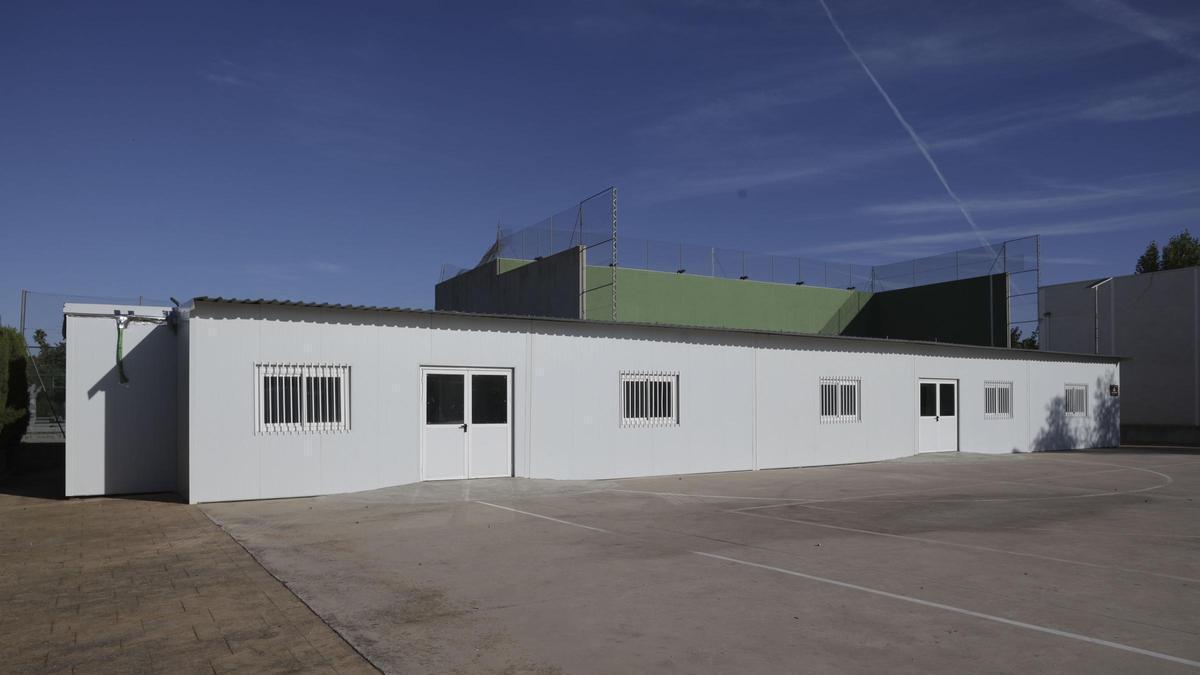 Albalat dels Tarongers inicia el curso con nuevas aulas prefabricadas