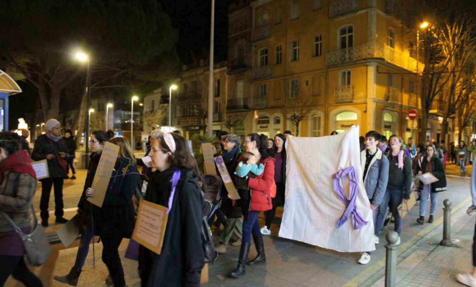 La Tribu promou accions pel 25N a Figueres. | AURO