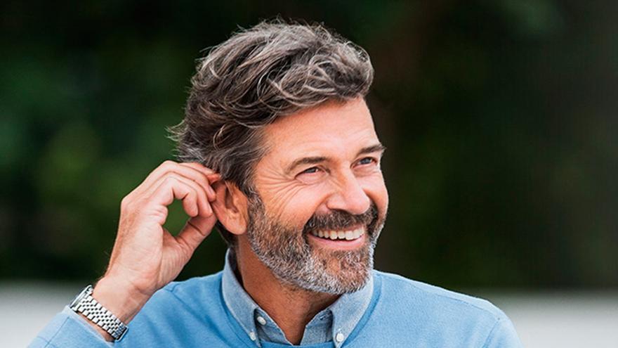 La pérdida de audición sin tratar acelera el envejecimiento y causa incluso demencia