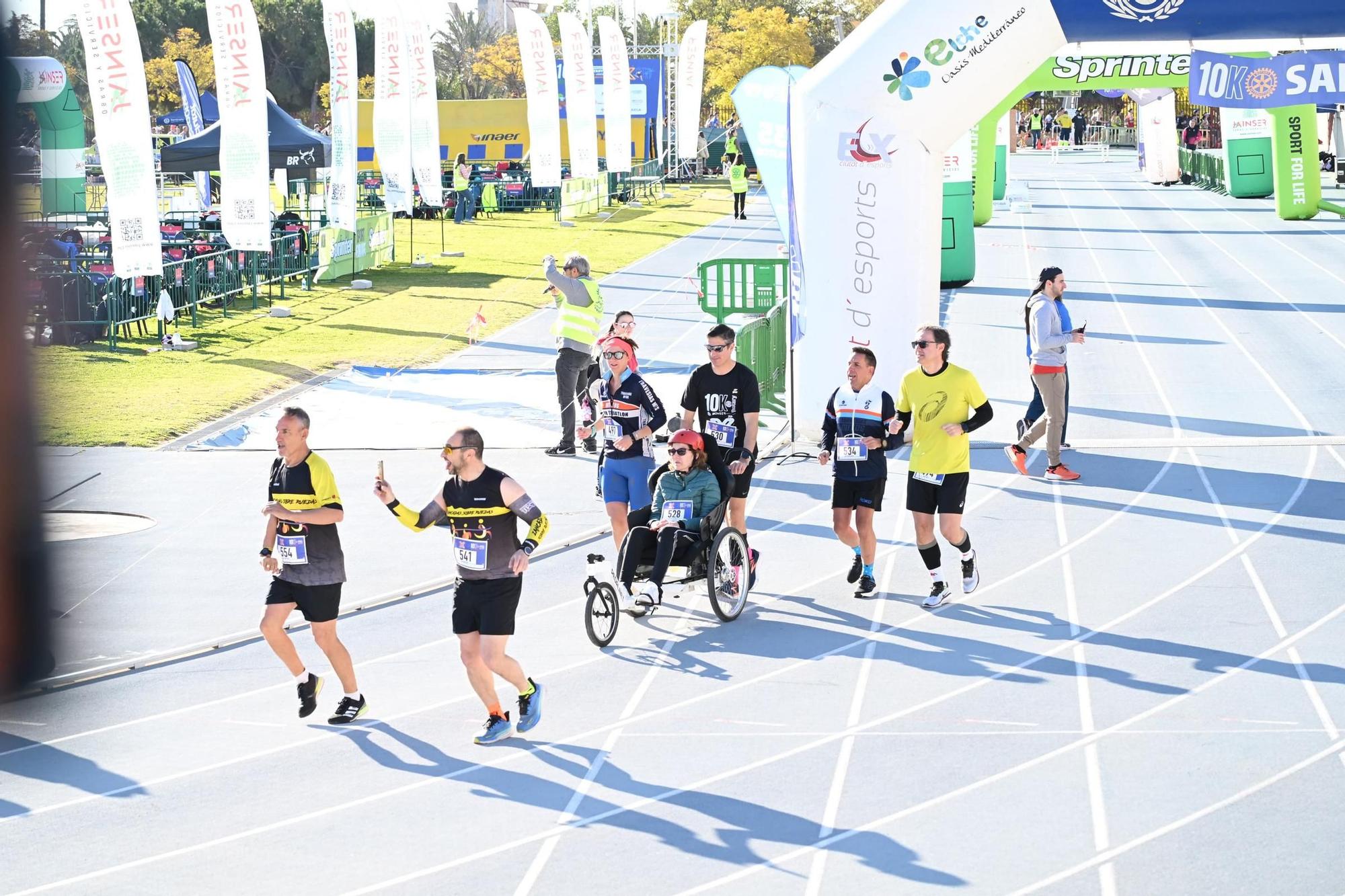 ¿Has corrido la '10k Rotary' de Elche? Búscate en nuestras fotos