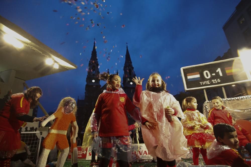 Desfile del martes de Carnaval en el Antroxu de Avilés