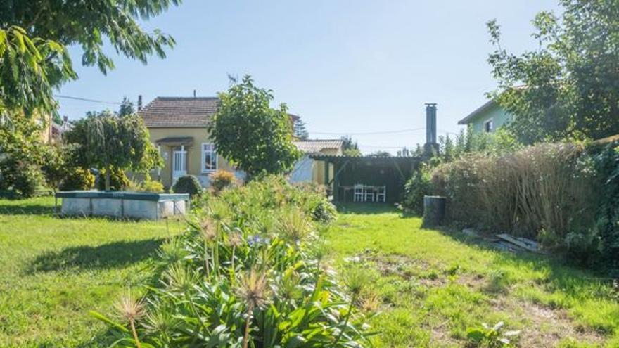 Casa en venta en Oleiros, A Coruña