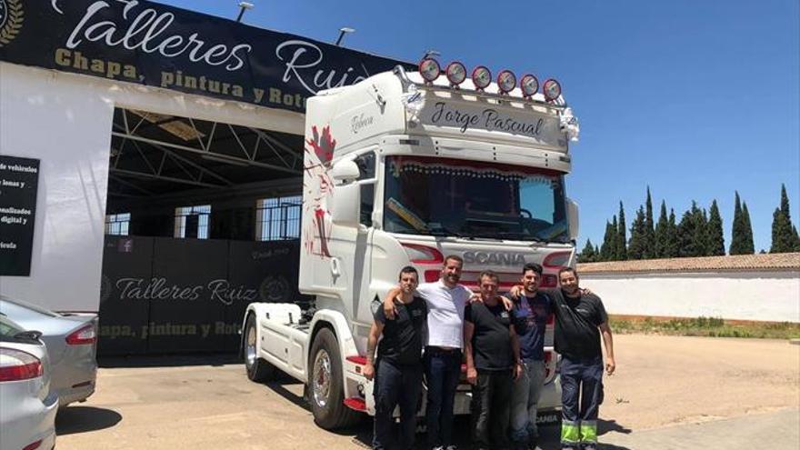 Talleres Ruiz se clasifica para ser el mejor taller de pintura de vehículos de España