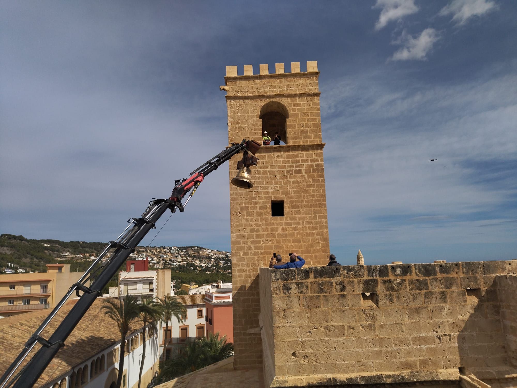 La "Grossa" sobrevuela Xàbia