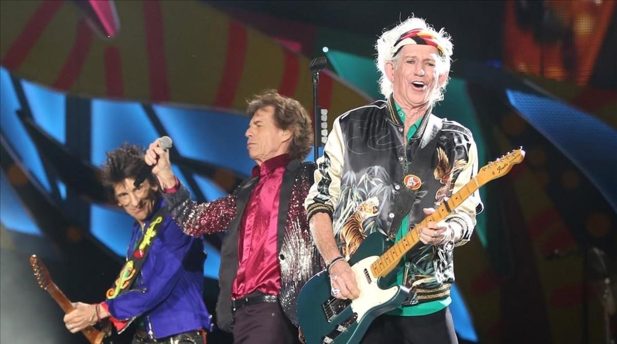 mtlopez33318568 keith richards  r   mick jagger  c  and ronnie woo160326115350