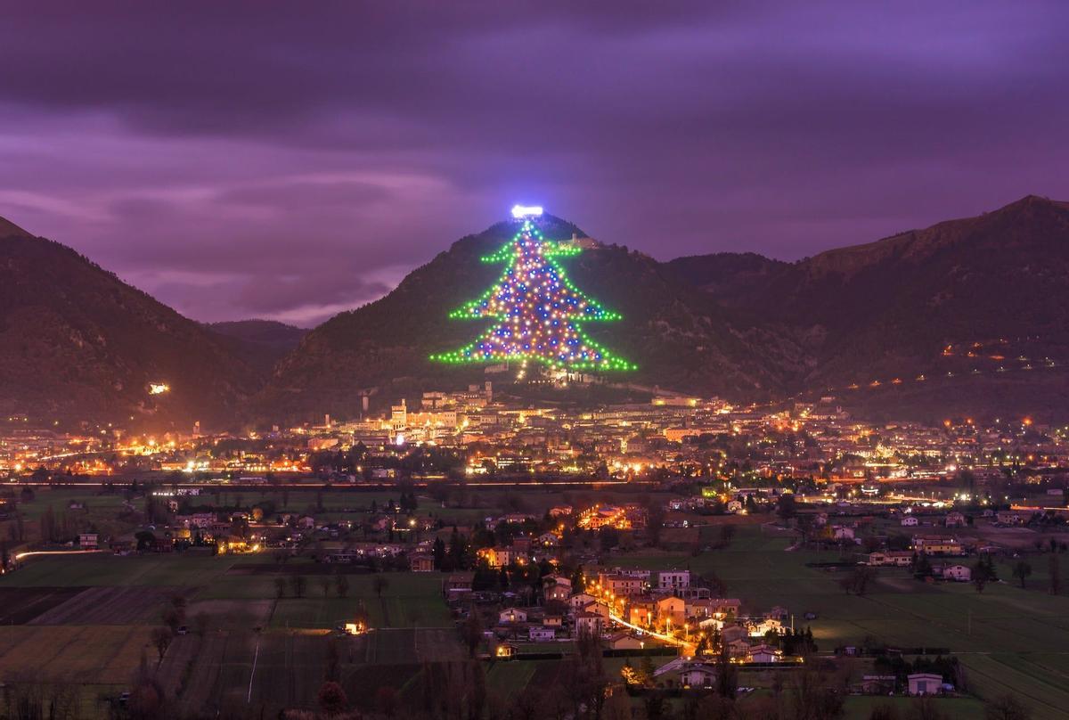 Árbol de Navidad, Gubbio