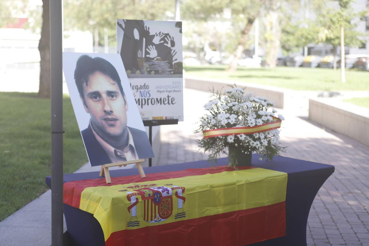 Homenaje a Miguel Ángel Blanco en Córdoba.