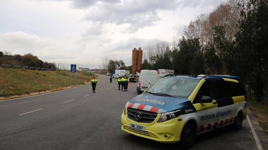 Els Mossos intensifiquen els controls a transportistes a les principals carreteres de l&#039;Alt Empordà i Girona per la campanya de Nadal