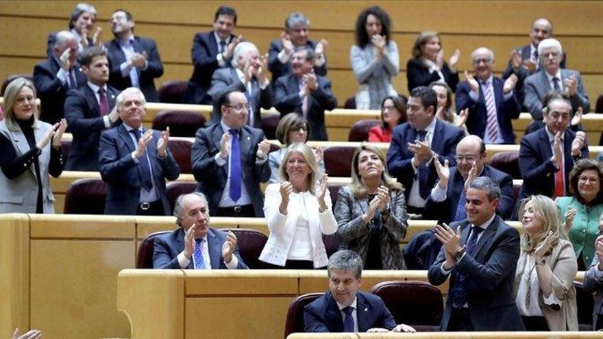 Mayoría absoluta del PSOE en el Senado a medio escrutinio