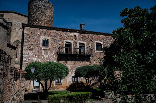 Fotogalería | Los rincones del Palacio de Carvajal de Cáceres, en imágenes