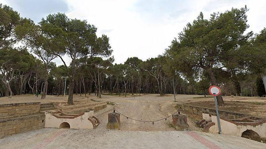 Huesca mantiene el cierre de parques y zonas arboladas de la ciudad