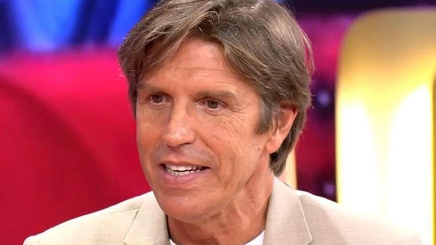 Esta es la razón por la que El Cordobés le ha entregado 12.500 euros a la Reina Sofía