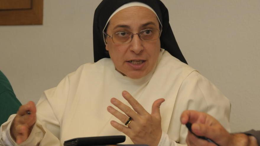 El bisbe de Vic desautoritza sor Lucía Caram per dir que Maria no va ser verge