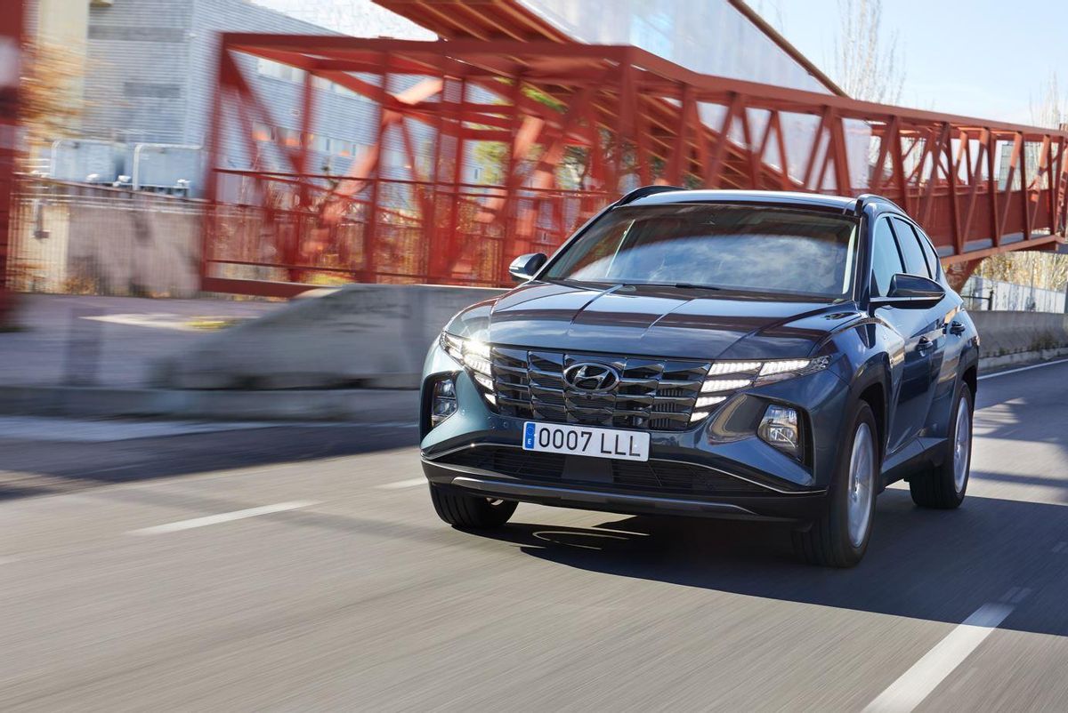 HYUNDAI TUCSON