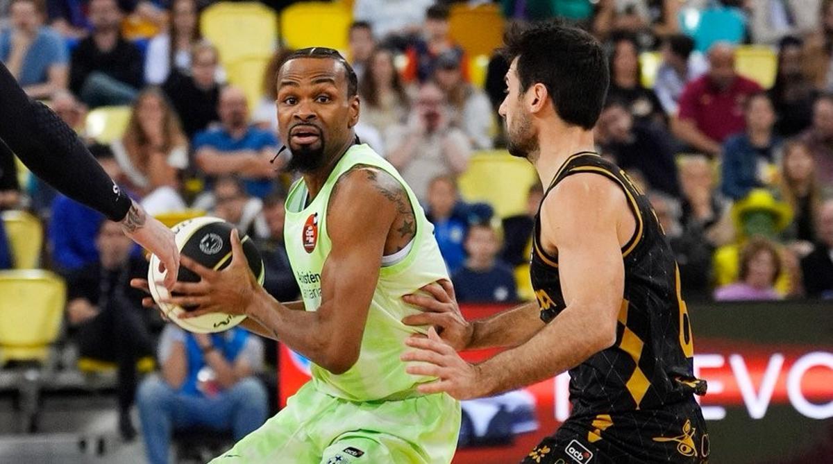 Kevin Punter se lesionó al inicio del tercer cuarto