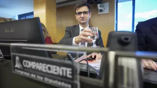 José Pablo López ajusta el cinturón a RTVE: reduce un 15% los puestos directivos, rebaja salarios y limita las dietas