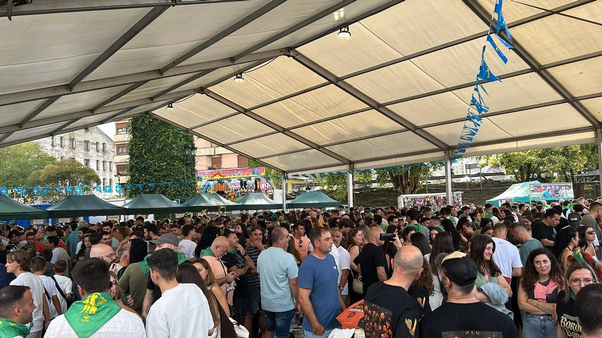 En imágenes: Navia celebra su Festival de la Sidra, el primero bajo el título de fiesta de interés turístico En imágenes: Navia celebra su Festival de la Sidra, el primero bajo el título de fiesta de interés turístico