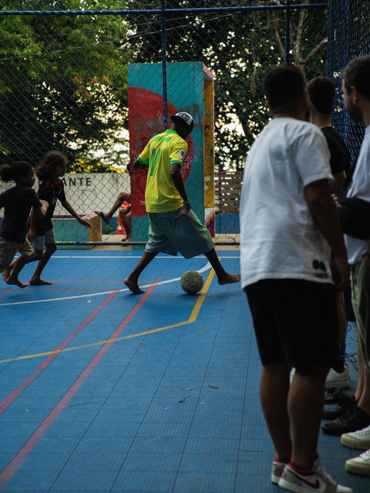 Las mejores imágenes del viaje de Lamine Yamal a Brasil con Neymar Jr