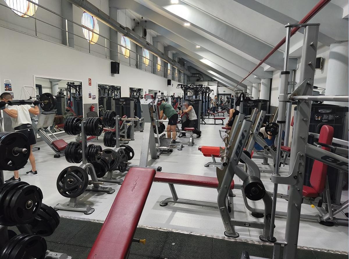 Alhaurín quiere ampliar las salas de gimanasio del pabellón El Limón.