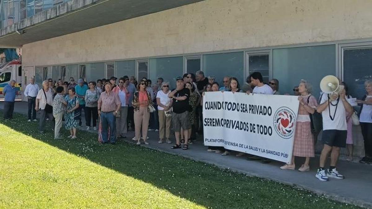 Parte de los asistentes a la concentración del pasado viernes.