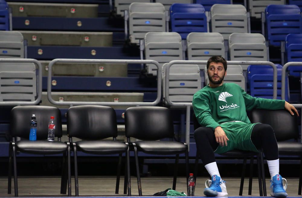 El Unicaja abre su entrenamiento al público