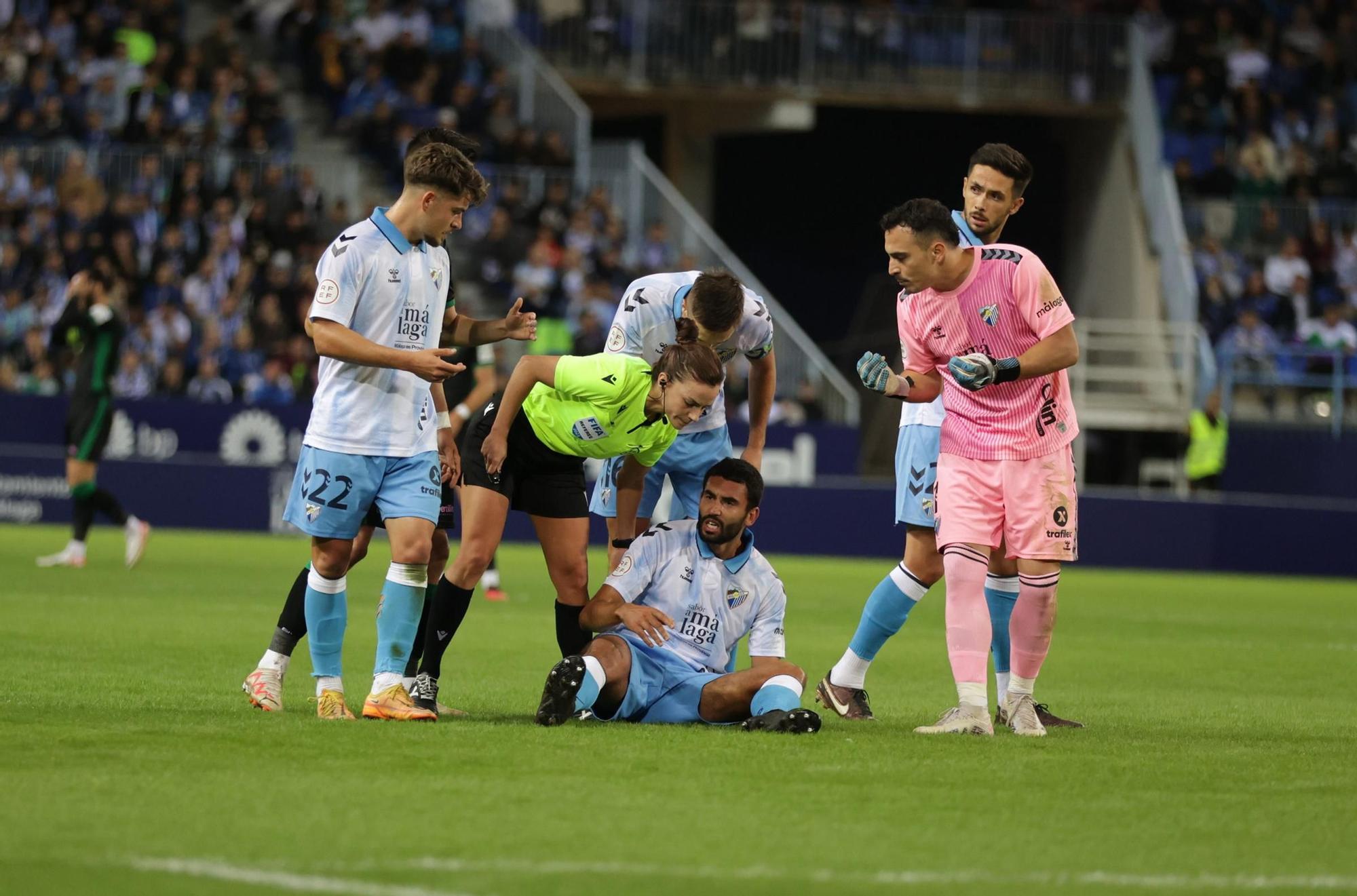 Málaga CF - Córdoba CF | Las imágenes del partido en La Rosaleda