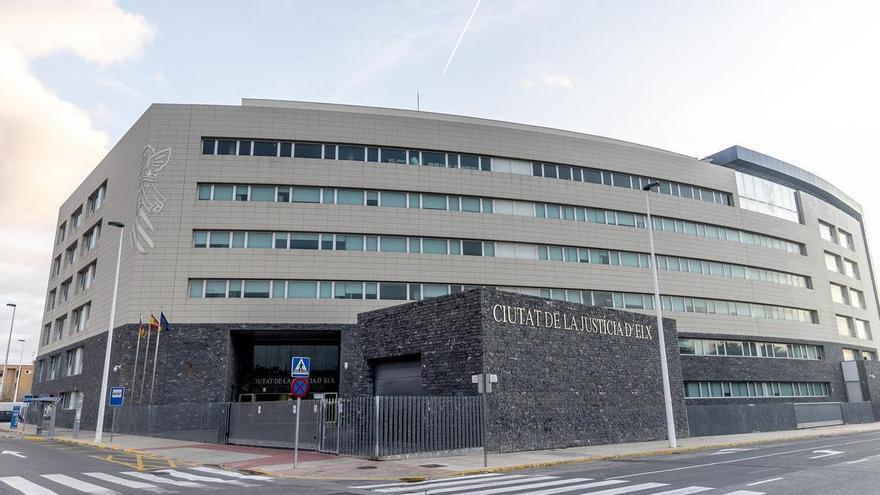 Absuelven a un acusado de agredir sexualmente a una limpiado