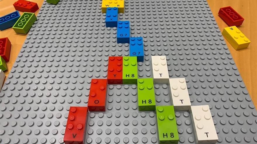 Piezas de LEGO para escolares ciegos