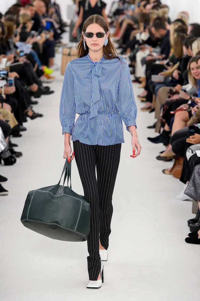 Viva la camisa: Balenciaga