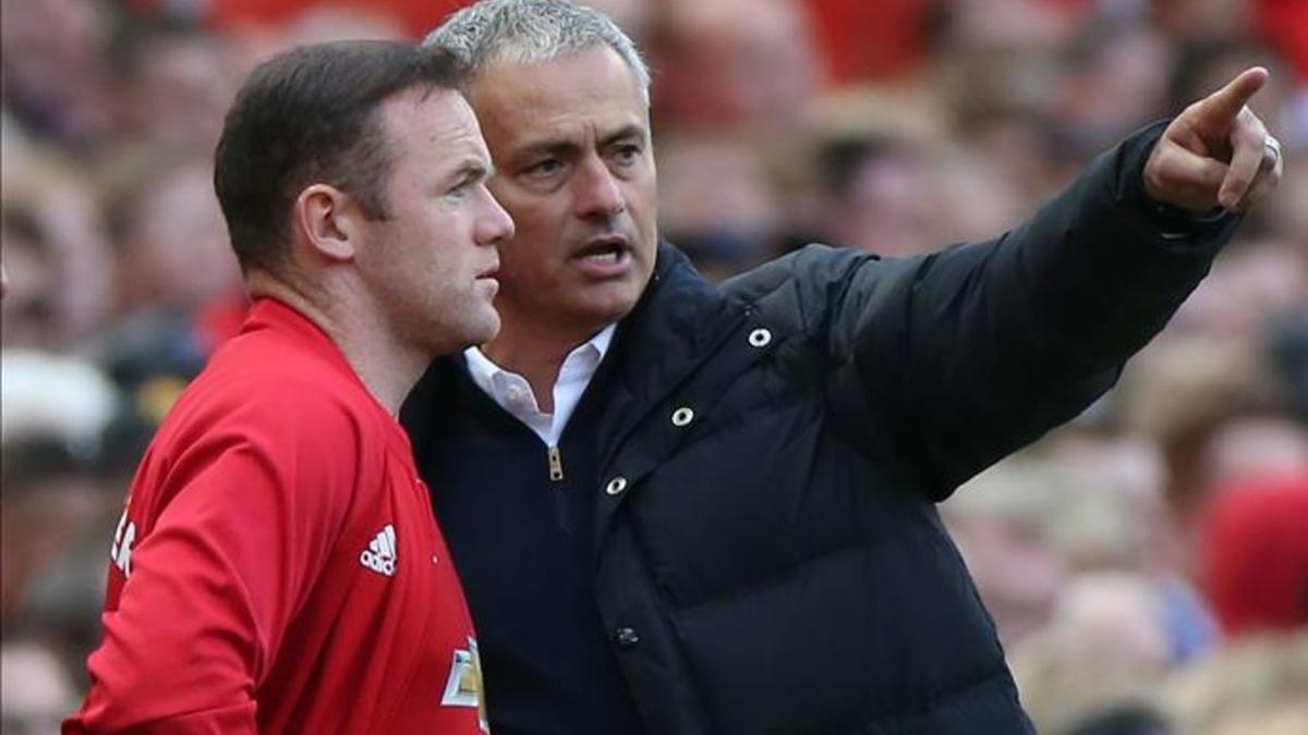 Los días de Rooney en el United podrían estar contados