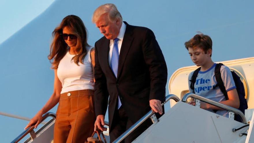 Melania Trump y su hijo se trasladan a vivir a la Casa Blanca