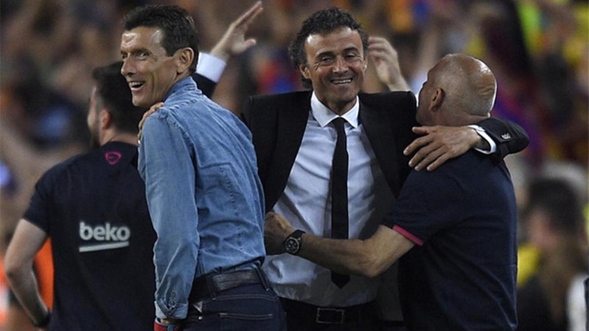 Luis Enrique, celebrando el doblete