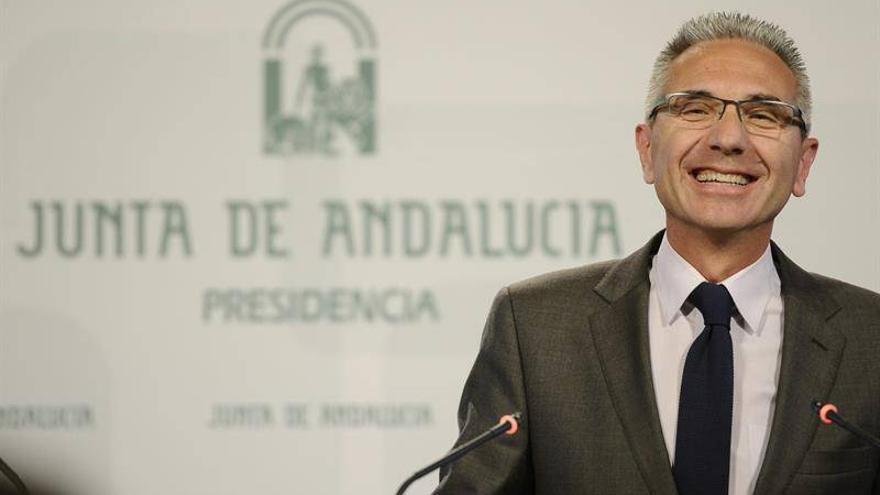 El Gobierno andaluz dice que IU quiere asumir un protagonismo que &quot;no ha tenido&quot;