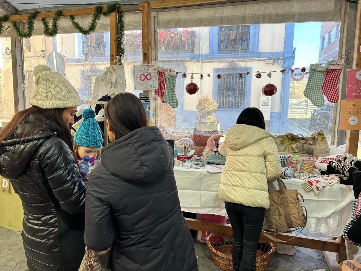 EN IMÁGENES: Así se vivió el mercadillo navideño de Grao