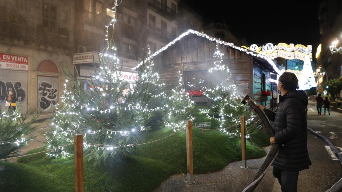 Vigo ilumina con su mejor color una Navidad gris