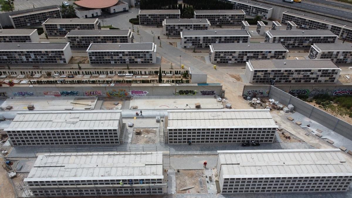 Vista panorámica de los nuevos cichos del Cementerio General de València.