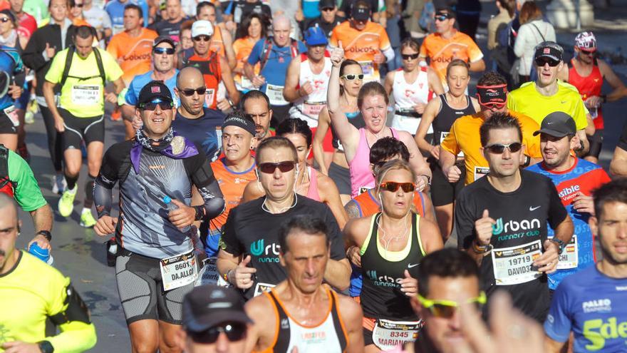 18 maratonianos acaban en el hospital