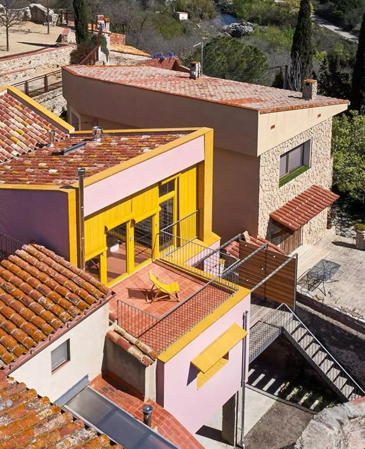 El Cercle Calongí i el centre de serveis per a la gent gran de Maçanet opten als Premis d'Arquitectura